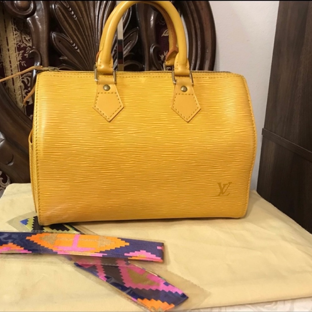 Louis Vuitton Speedy 25 Epi yellow